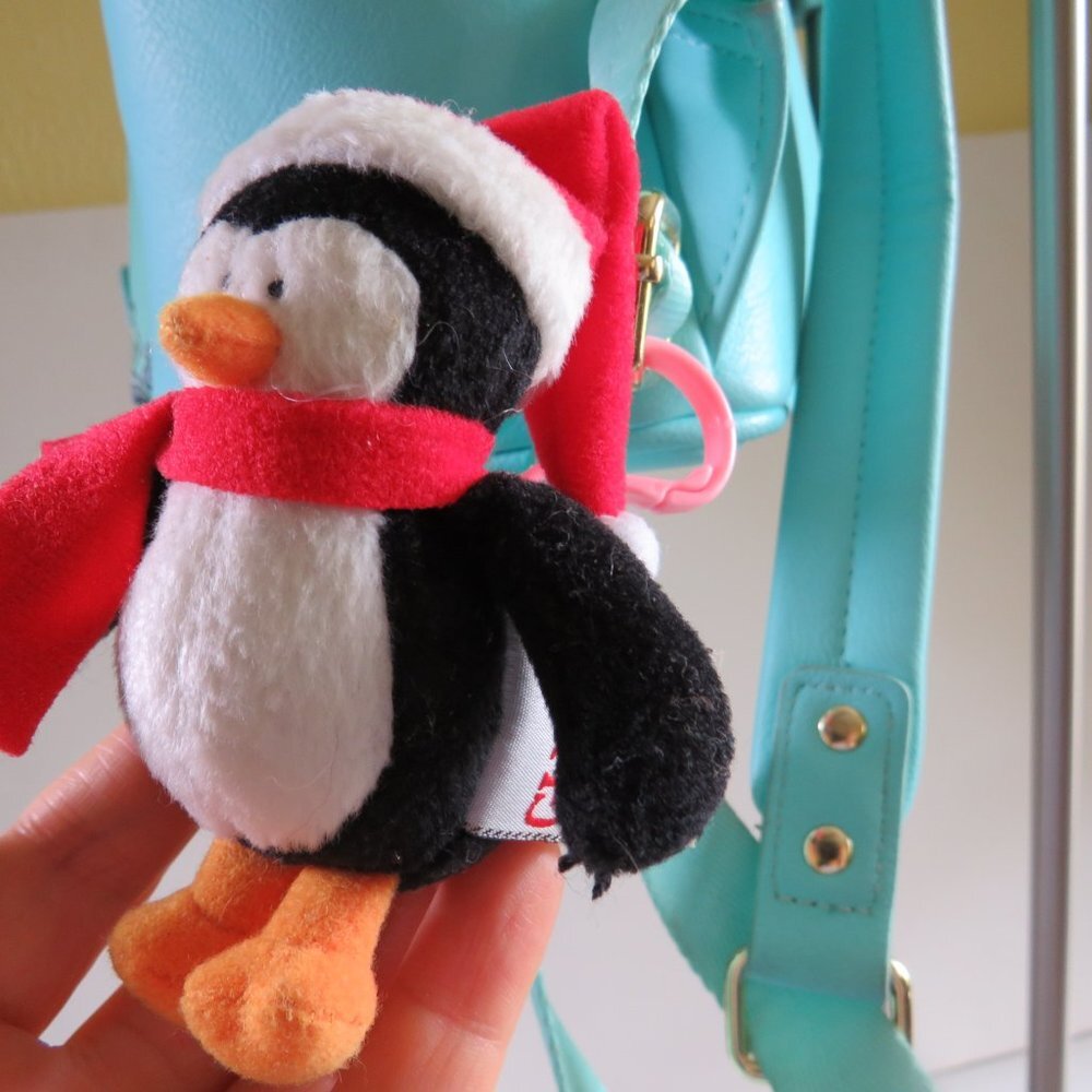 GUND Penguin BACKPACK CLIP Holiday Stocking Stuffer plush stuffed animal